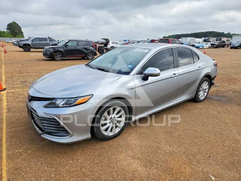 2023 Toyota CAMRY фото
