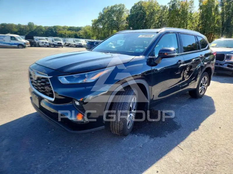 2023 Toyota Highlander фото