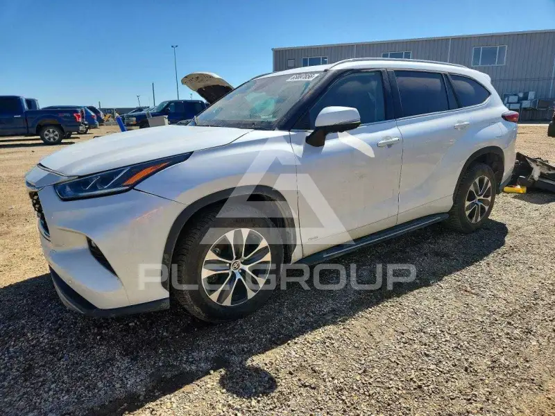 2023 Toyota Highlander фото