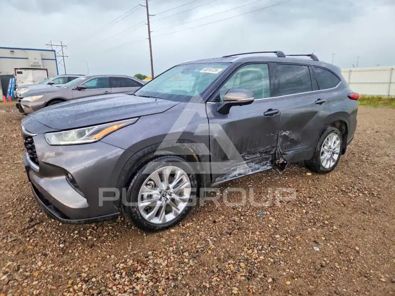 2023 Toyota Highlander фото