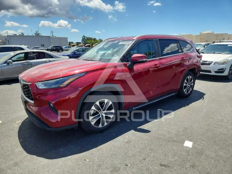 2023 Toyota Highlander фото