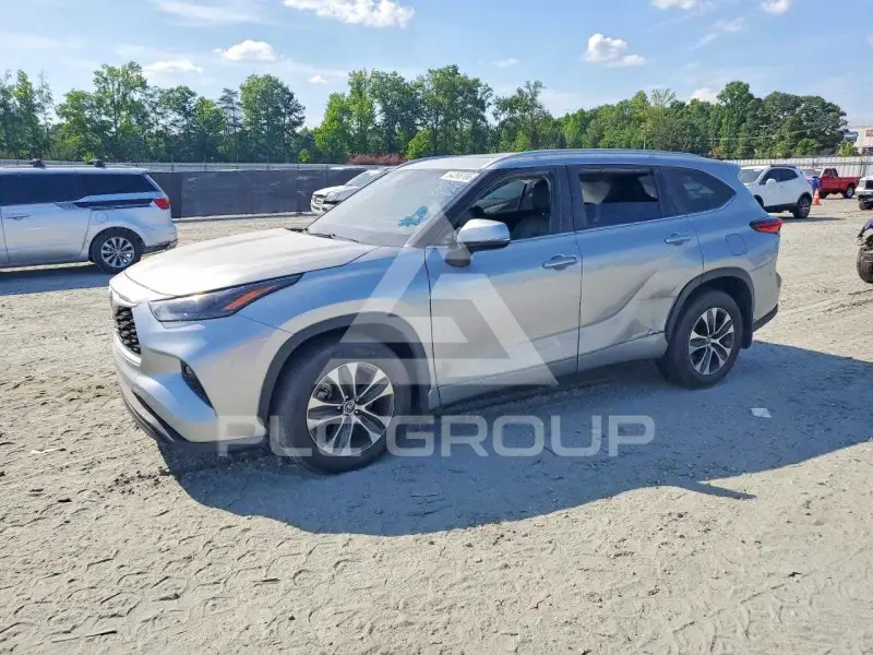 2023 Toyota Highlander фото