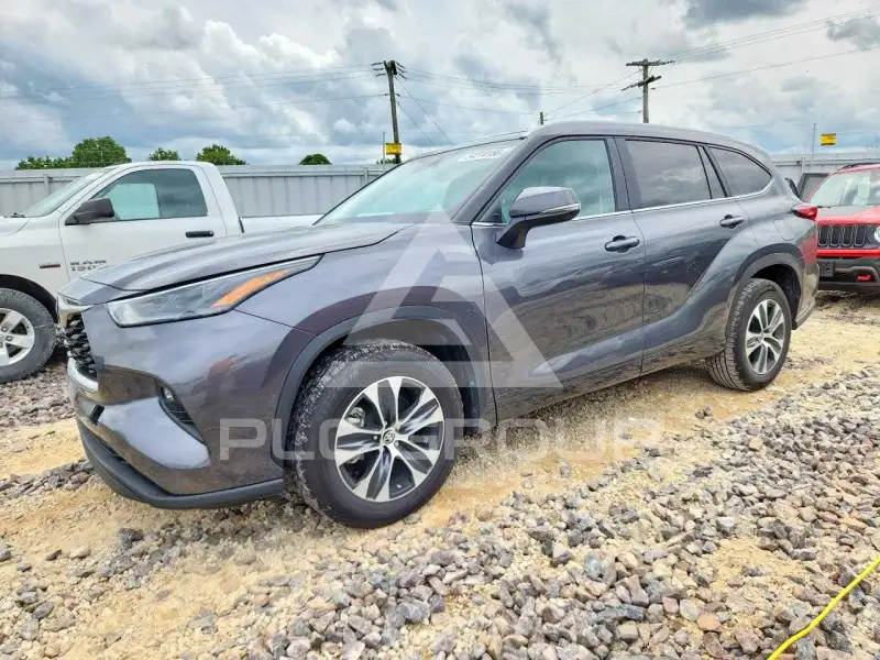 2023 Toyota Highlander фото