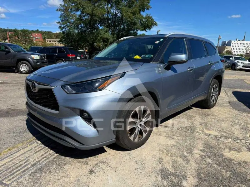 2023 Toyota Highlander фото