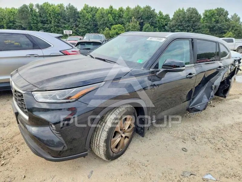 2023 Toyota Highlander фото