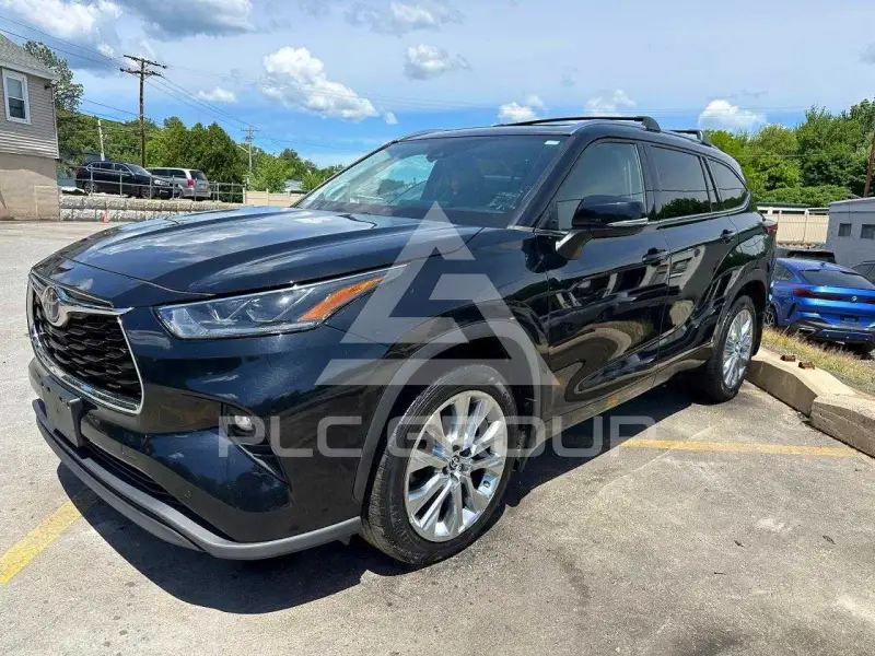 2023 Toyota Highlander фото