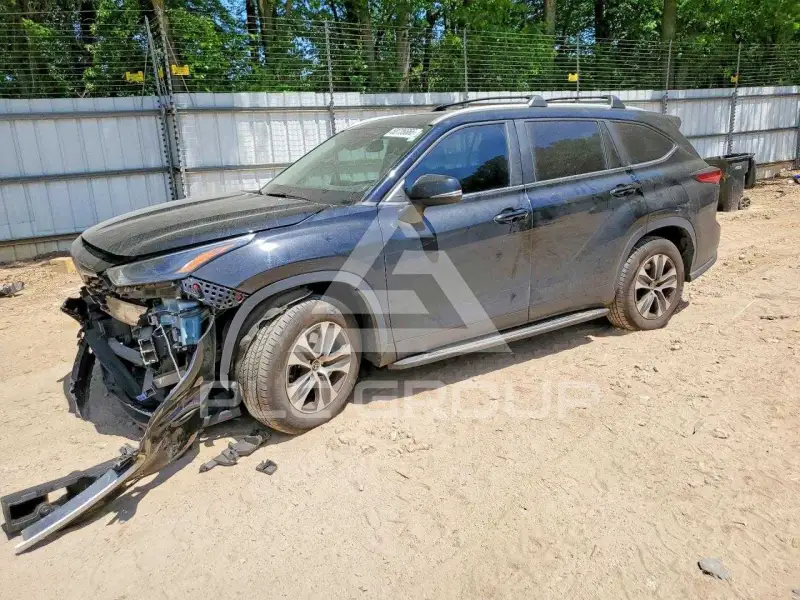 2023 Toyota Highlander фото