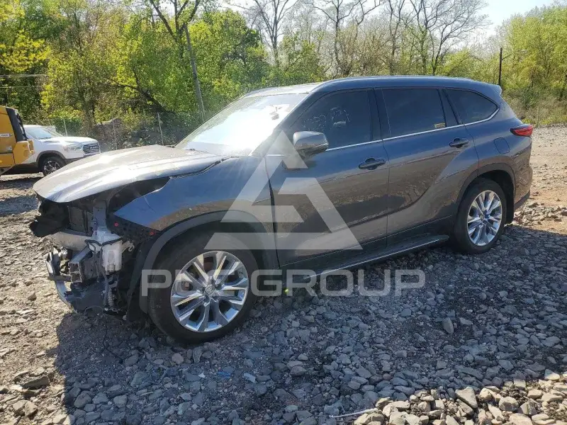 2023 Toyota Highlander фото