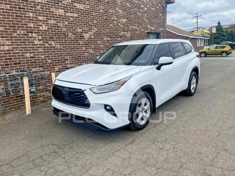 2023 Toyota Highlander фото