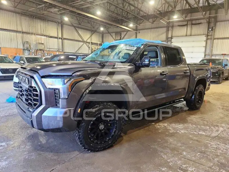 2023 Toyota TUNDRA фото