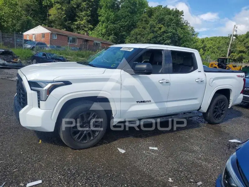 2023 Toyota TUNDRA photo