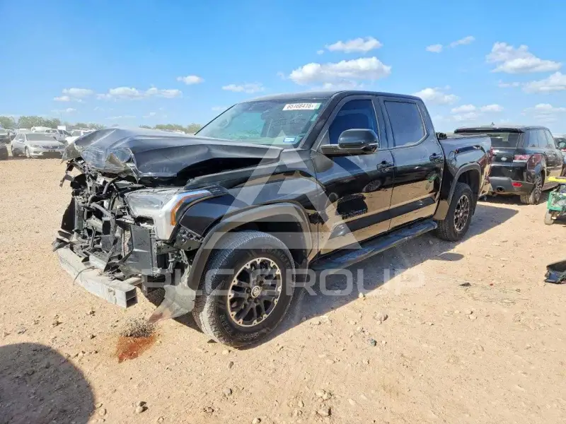 2023 Toyota TUNDRA фото