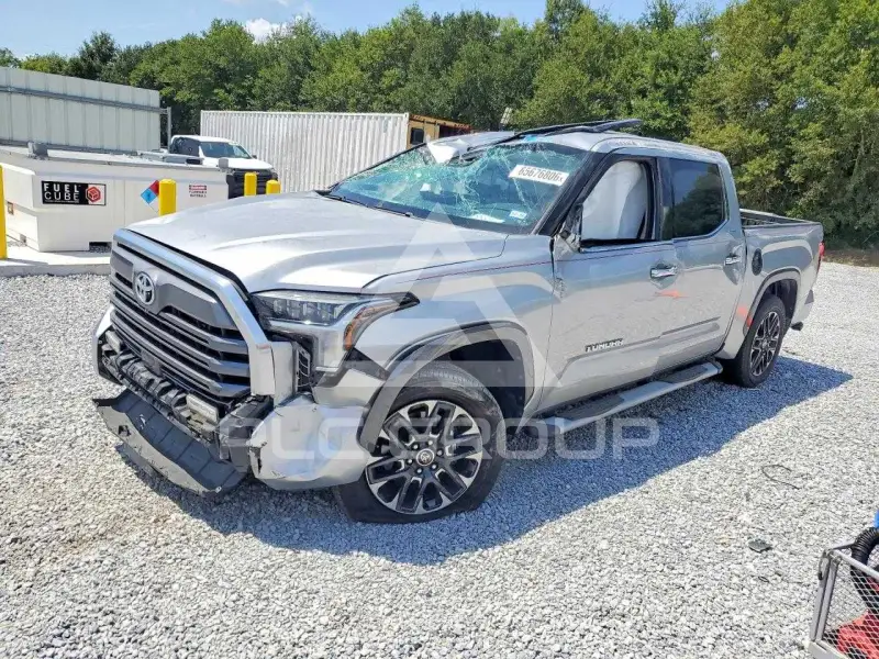 2023 Toyota TUNDRA фото