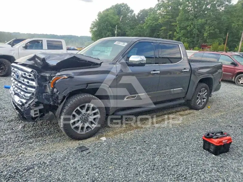 2023 Toyota TUNDRA photo
