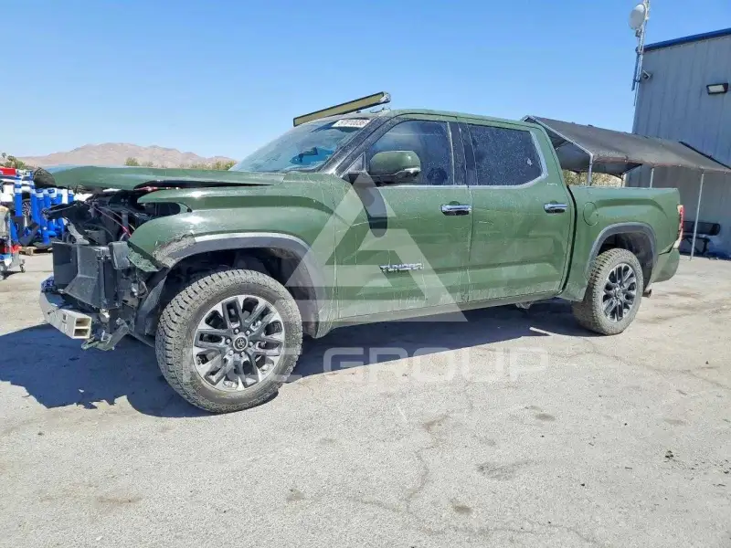 2023 Toyota TUNDRA фото