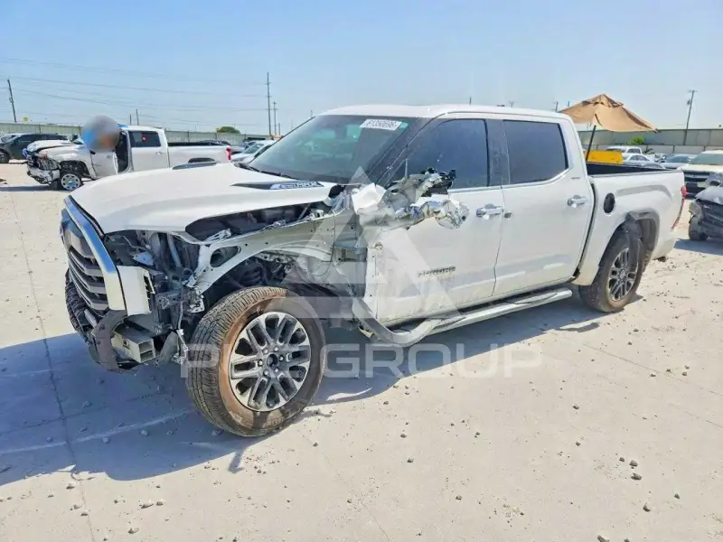 2023 Toyota TUNDRA фото