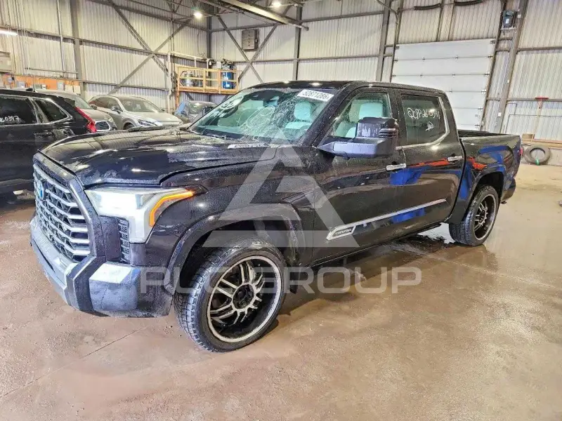 2023 Toyota TUNDRA фото