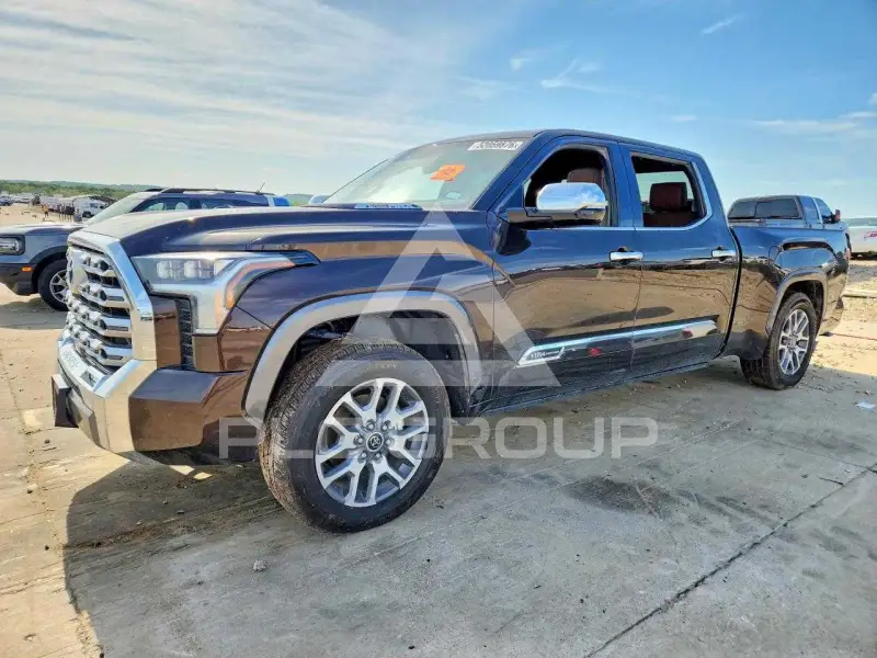 2023 Toyota TUNDRA фото