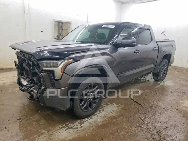 2023 Toyota TUNDRA фото