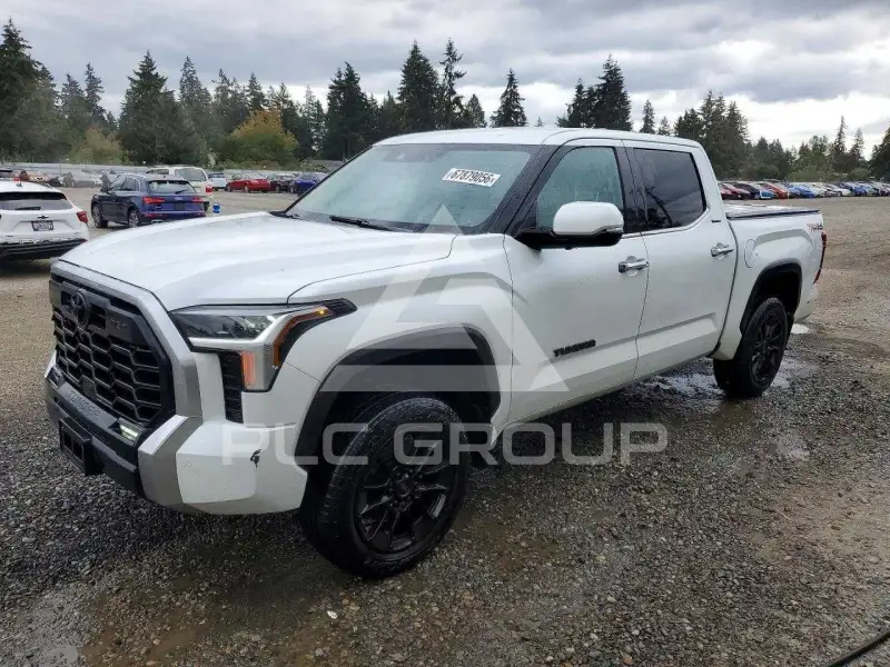 2023 Toyota TUNDRA фото
