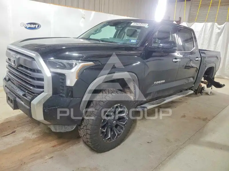 2023 Toyota TUNDRA фото