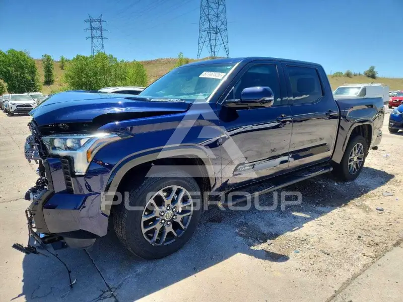 2023 Toyota TUNDRA фото