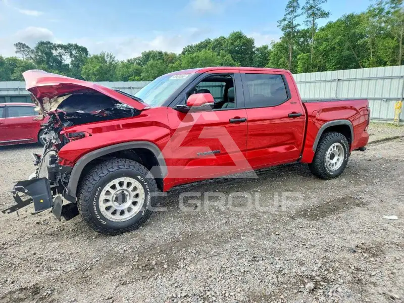 2023 Toyota TUNDRA фото