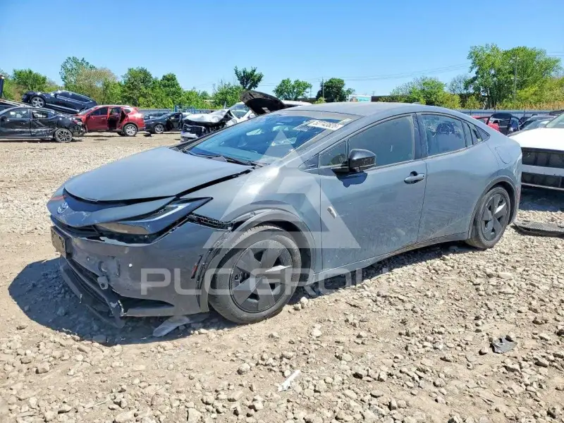 2023 Toyota PRIUS photo