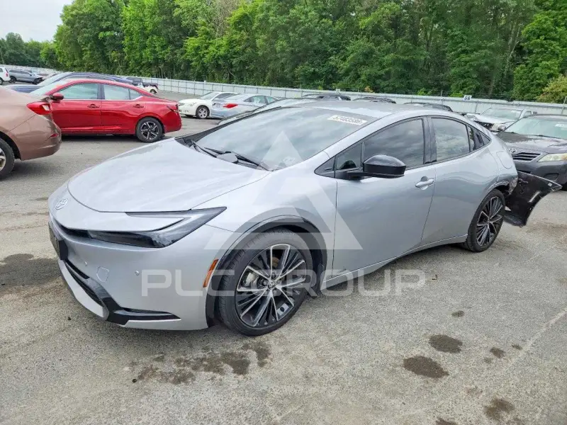2023 Toyota PRIUS photo