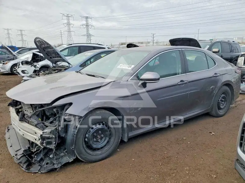 2023 Toyota CAMRY фото