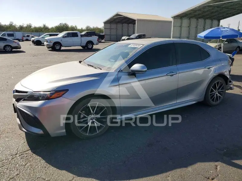 2023 Toyota CAMRY фото