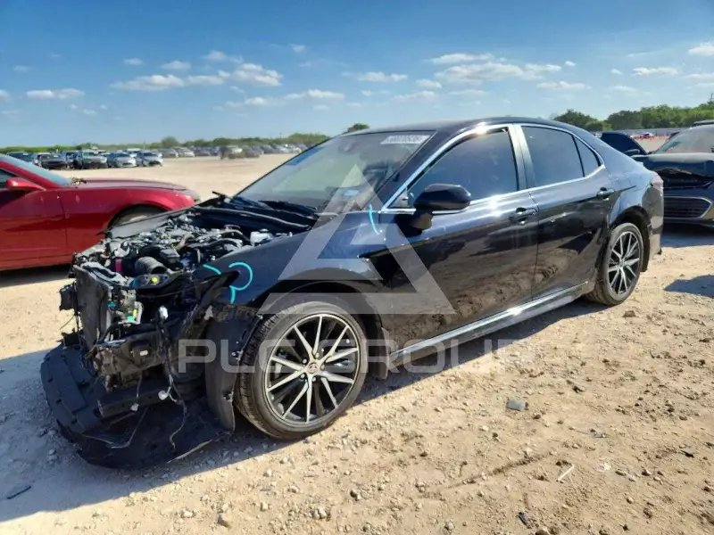 2023 Toyota CAMRY фото