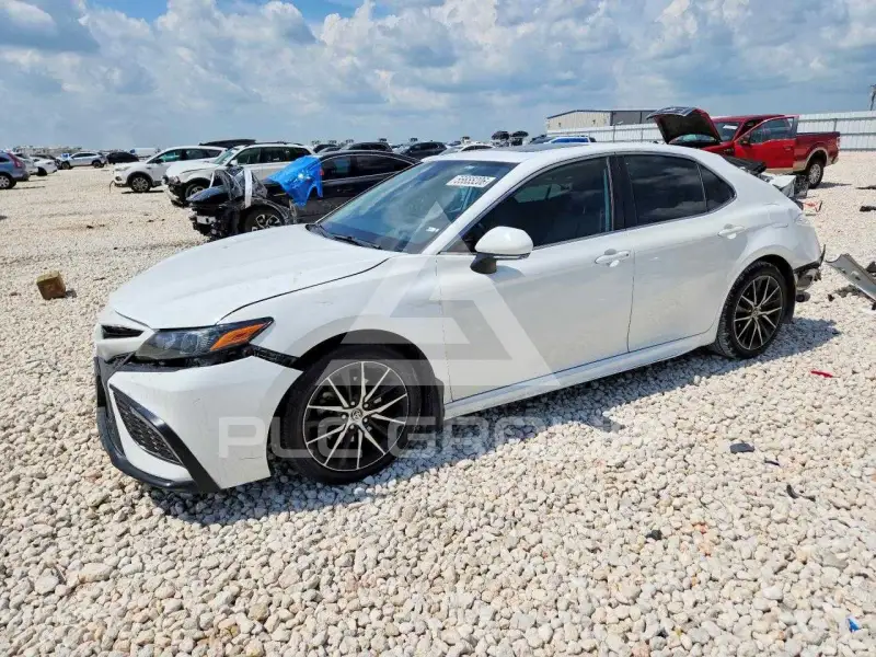 2023 Toyota CAMRY фото
