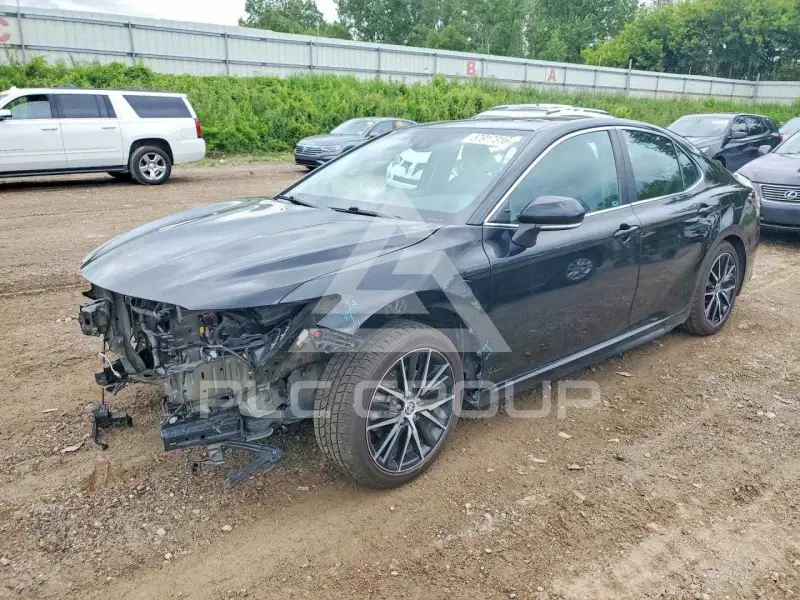 2023 Toyota CAMRY фото