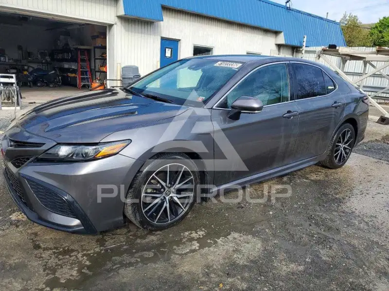 2023 Toyota CAMRY фото