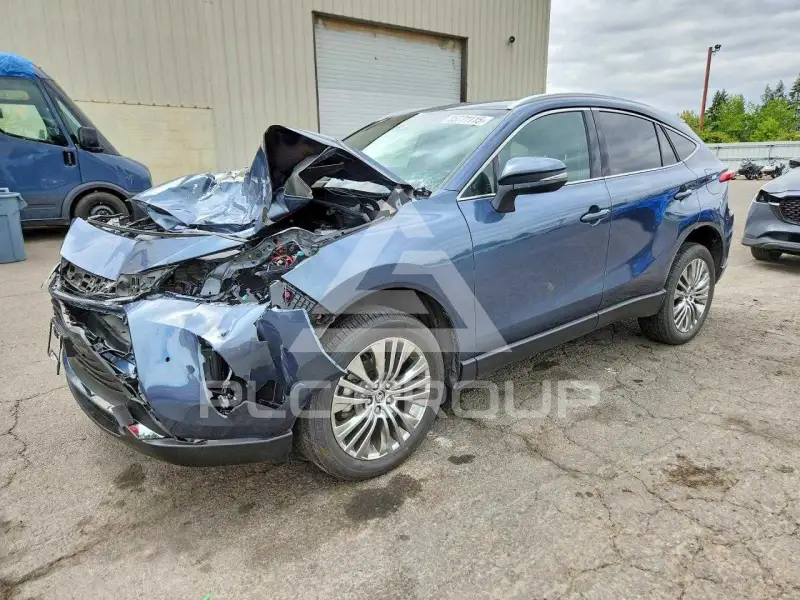 2023 Toyota VENZA photo