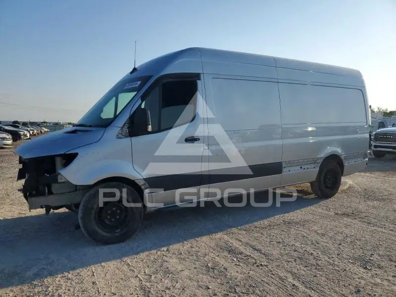 2023 Mercedes Benz Sprinter photo