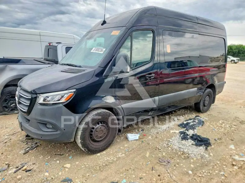 2023 Mercedes Benz Sprinter photo