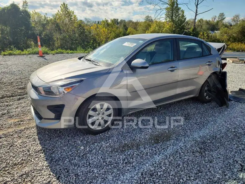 2023 KIA Rio фото