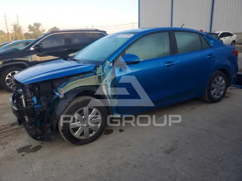 2023 KIA Rio фото