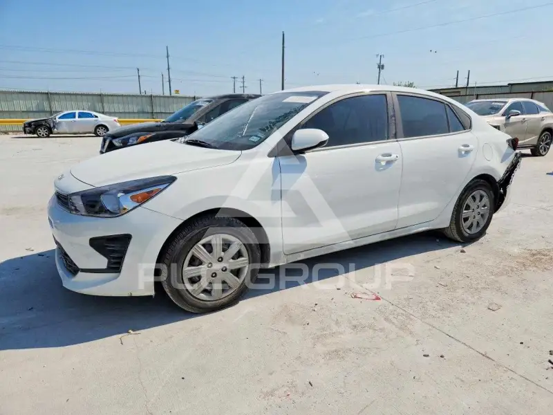 2023 KIA Rio фото