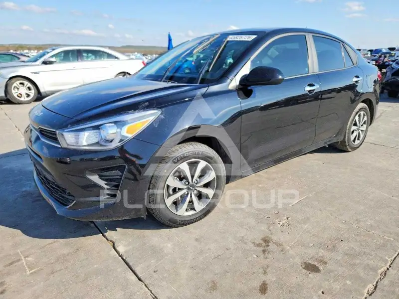 2023 KIA Rio фото