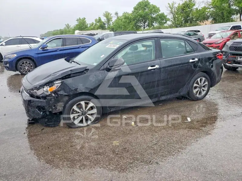 2023 KIA Rio фото