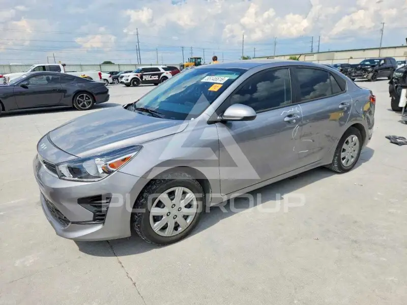 2023 KIA Rio фото
