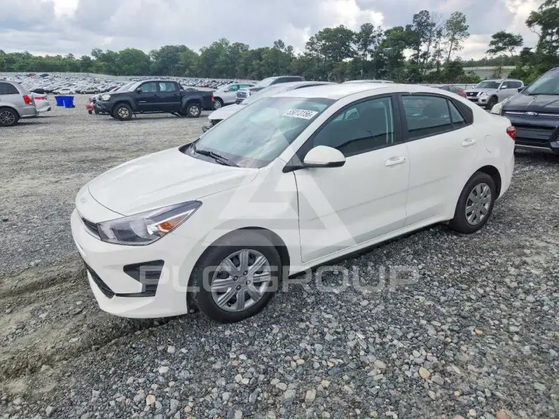 2023 KIA Rio фото