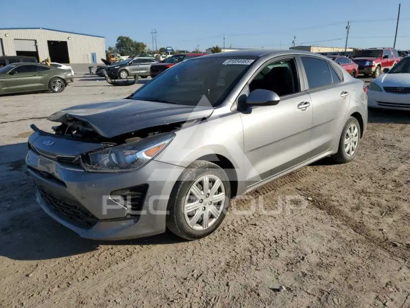 2023 KIA Rio фото