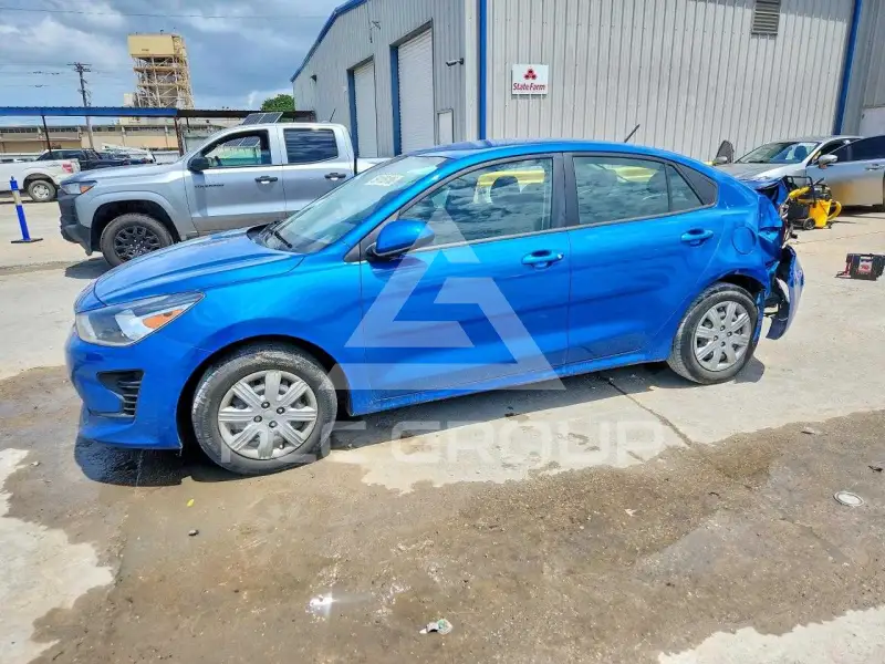 2023 KIA Rio фото