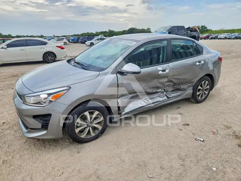 2023 KIA Rio photo