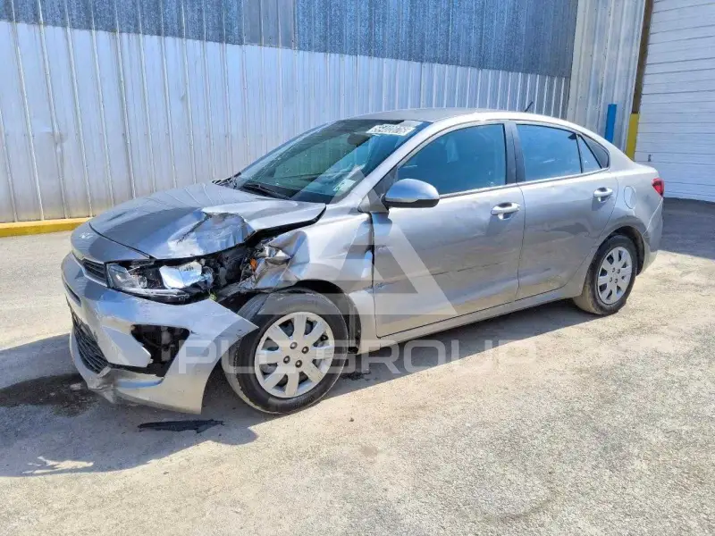 2023 KIA Rio фото