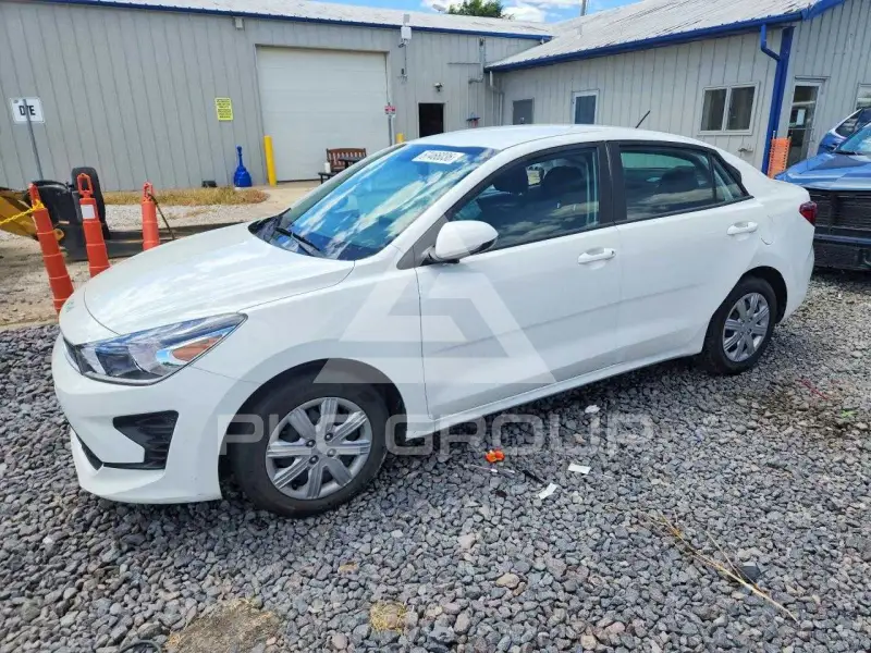 2023 KIA Rio фото
